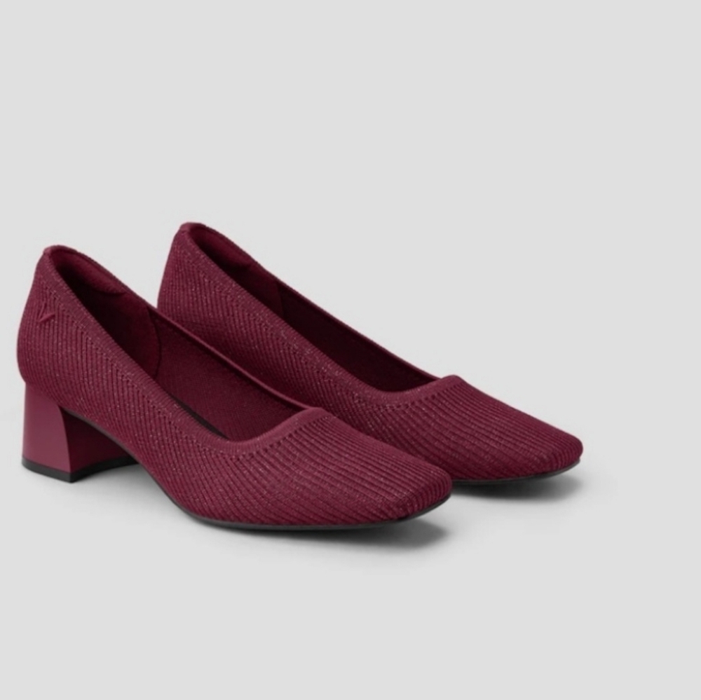 Vivaia | EUC Square-Toe Chunky Heels Melody Sparkling Red Burgundy Size 8